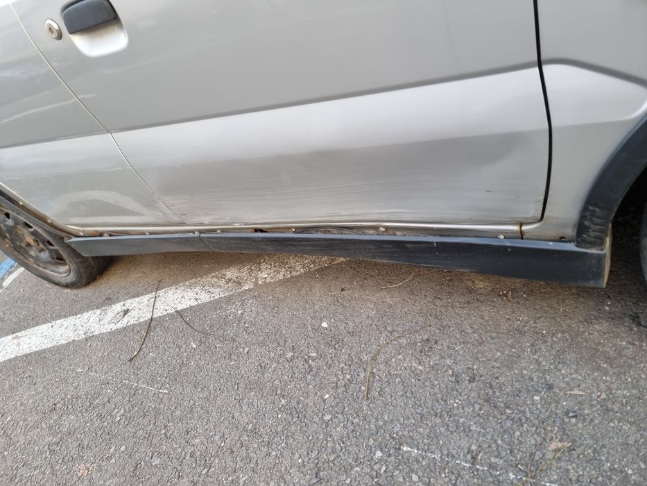 Suzuki Ignis 2004 pt reparat sau dezmembrat