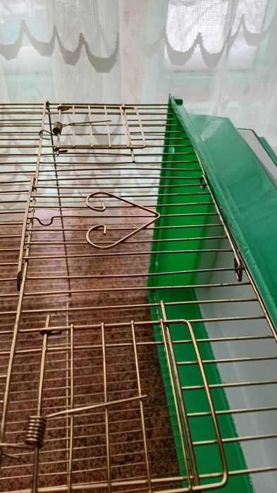Продам новую клетку  для птиц
