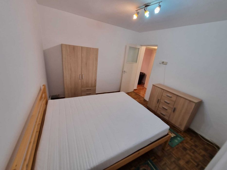 Inchiriez ap.2 camere HIPODROM