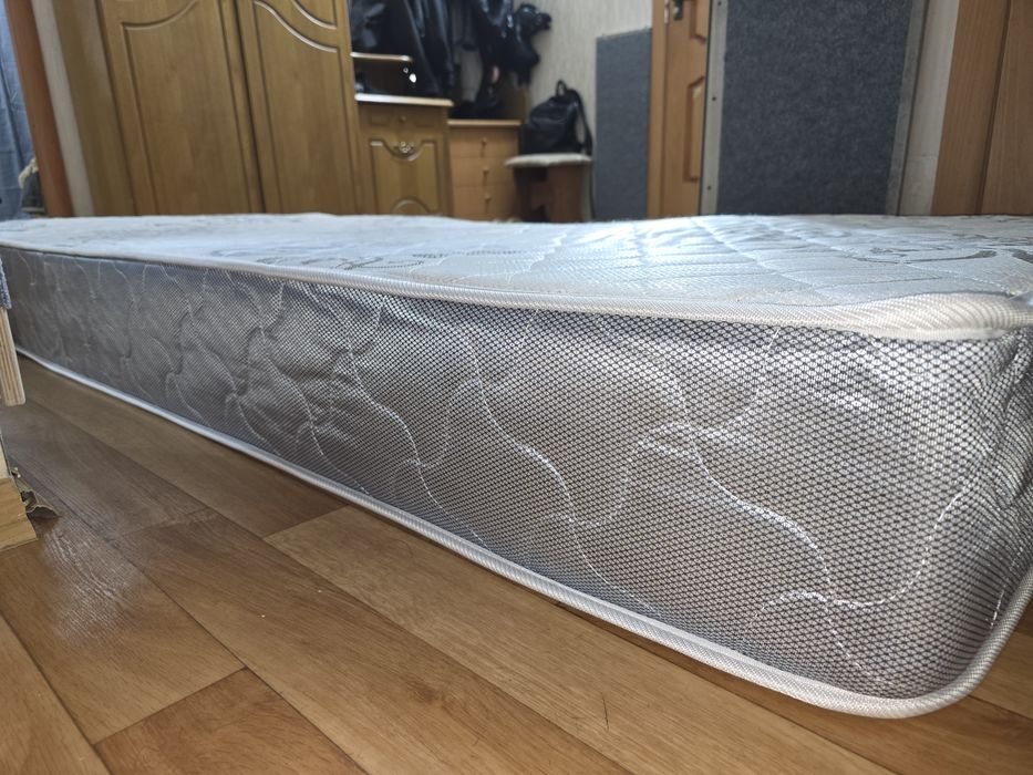 Матрас 200×100×20