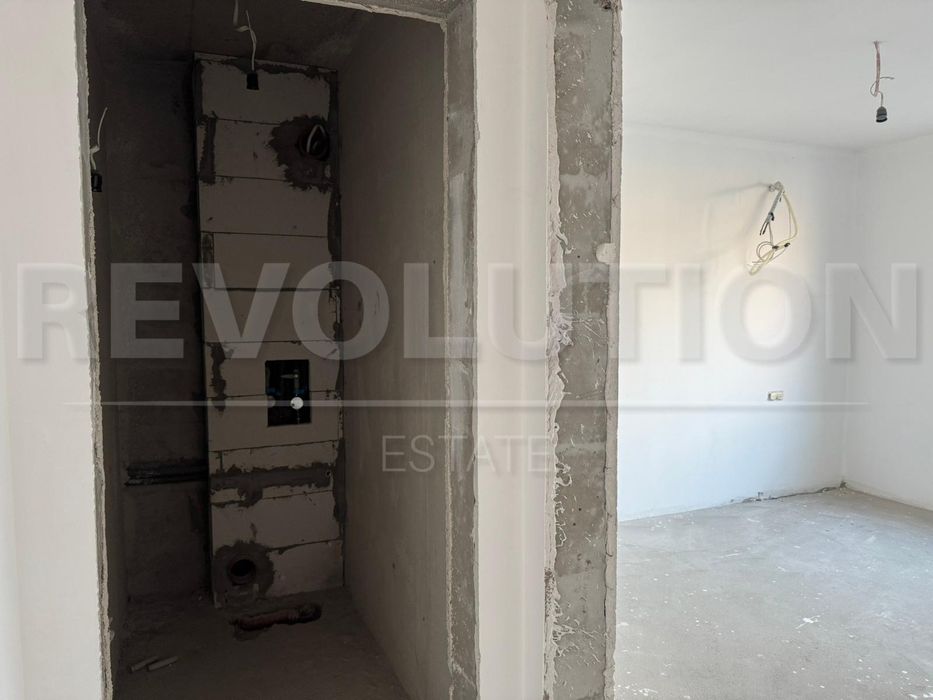 Тристаен апартамент в сграда с АКТ 16 в ж.к. Лозенец