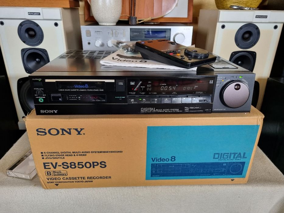 Video Sony 8 mm EV-S850 PS. Perfect functional. Impecabil.
