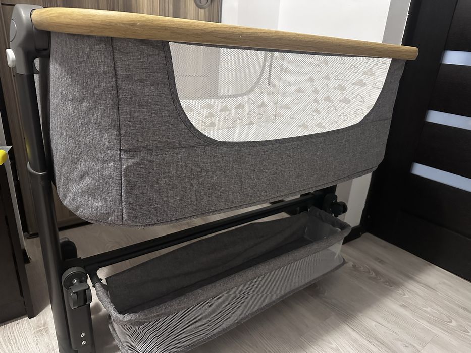 Pat bebeluș NOU-NOUȚ