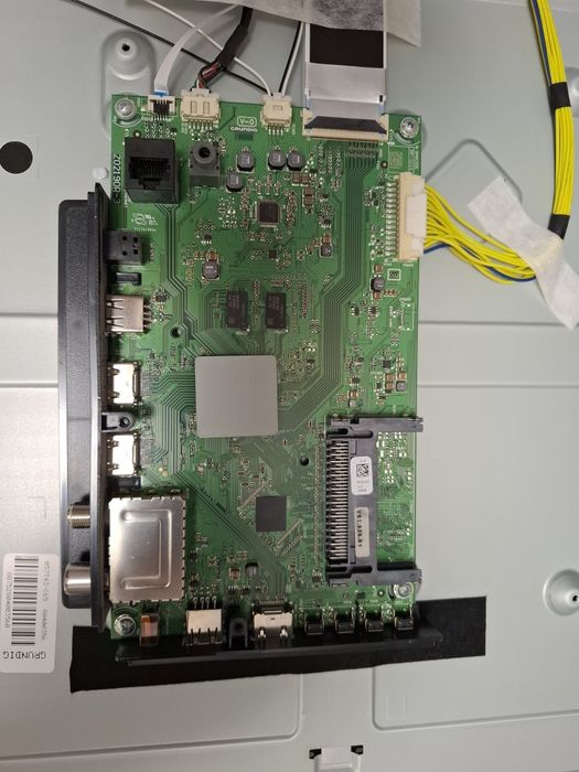 Module Grundig 43GUT9867