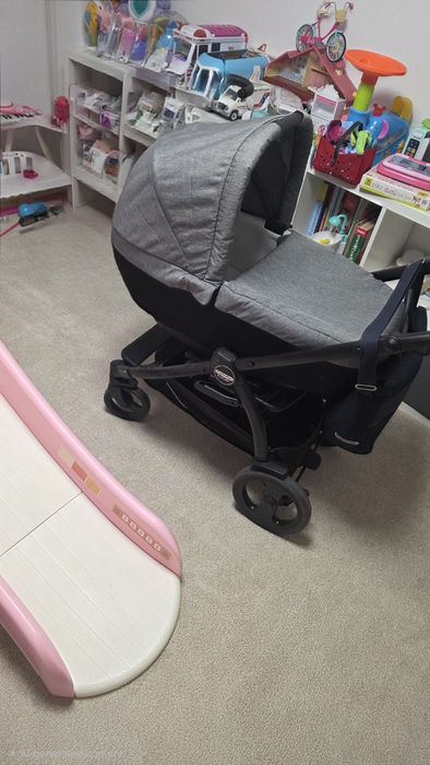 Carucior Peg Perego Futura Cinder 3 în 1 + Izofix