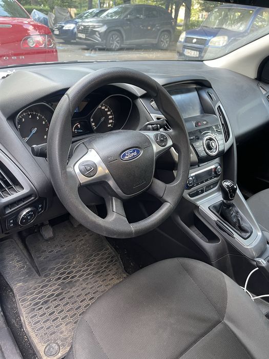 FORD Focus 2011 — imagine 3
