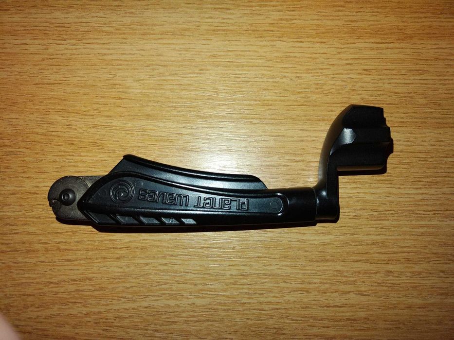 D'Addario Peg Winder (Cleste taiat corzi si unealta rotit cheite)