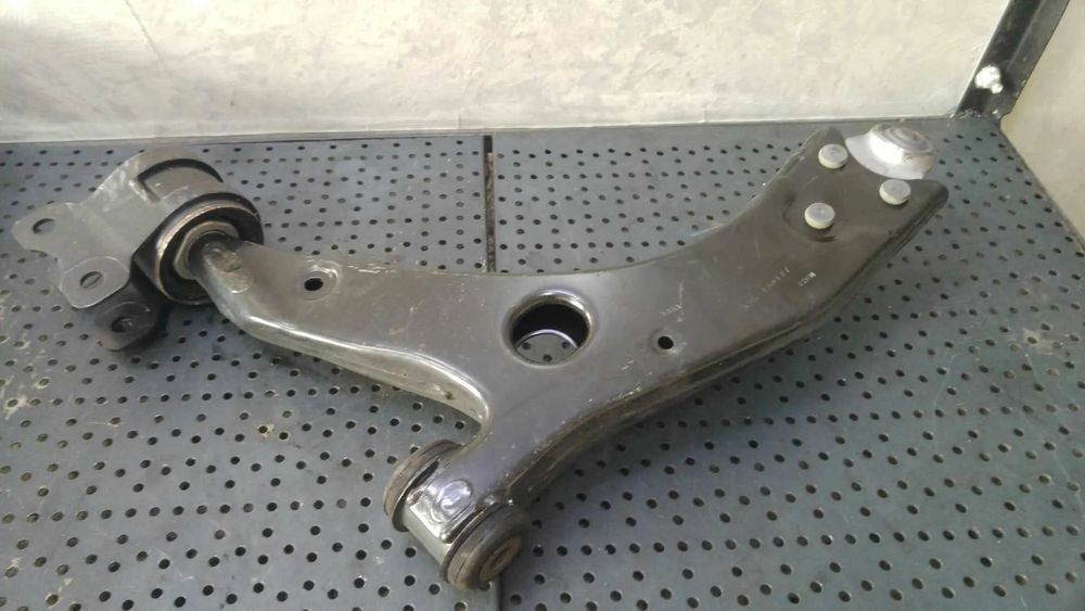 Brat suspensie roata dreapta fata ford c max 4m513a423bb 3m513a262