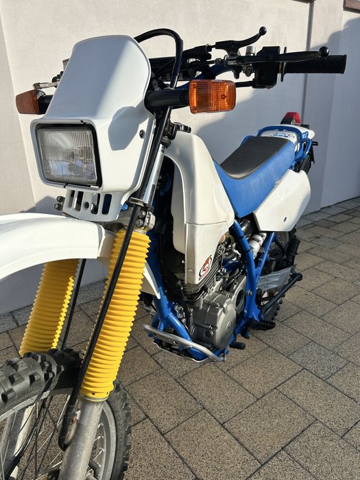 Suzuki DR 350 superb!