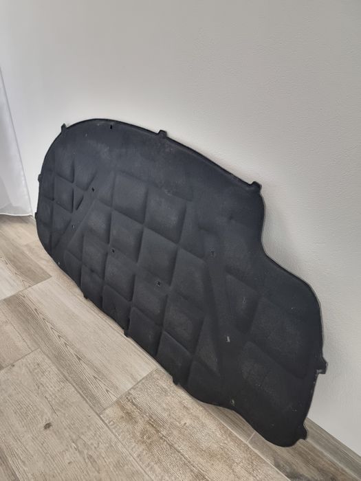 Capitonaj Pasla capota motor VW Golf 5 Jetta Diesel Benzina 2003-2009