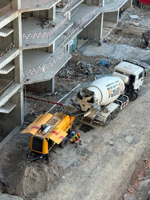 Срочно сотилади паук 15м ва насос Sany