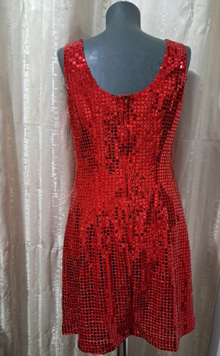 Rochie paiete ,Mărimea 38/40,Nou fara etichetă