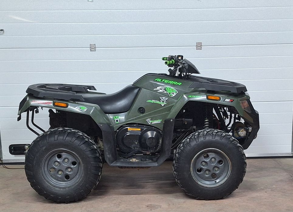 Atv 4x4 imatriculat RO nr negru (ARCTIC CAT 400)