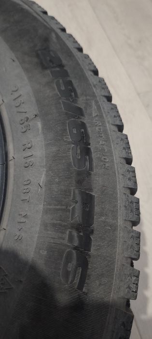Шины зимние R16 215/65