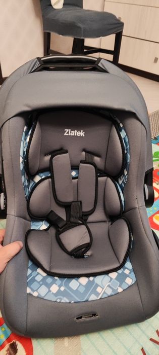 Детское автокресло  до 2 лет