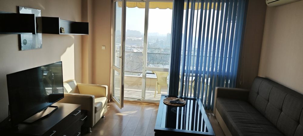 Продавам 2 стаен 72кв Басейн нептуна