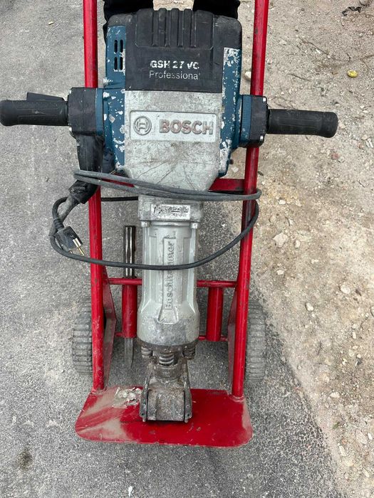 Къртач Bosch електрически шестостен, 2000 W, 62 J, GSH 27 VC