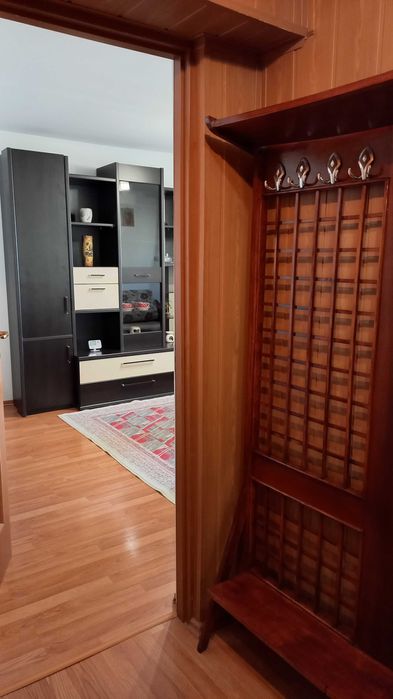 Inchiriez apartament 2 camere