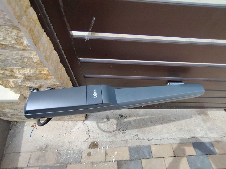 Automatizări Porți cu Balamale în Iași