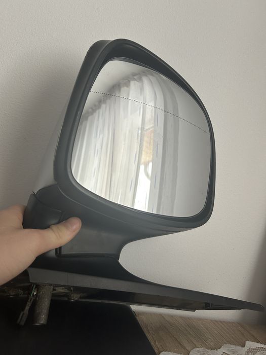 Vand oglinda Medcedes vito