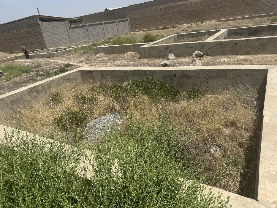 Yer sotiladi Qarshi shahar Taraqqiyot mahallasi