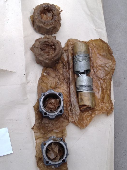 Маторний Запчастъи  от ЗАПОРОЖЕца (30) новая цена договорная..