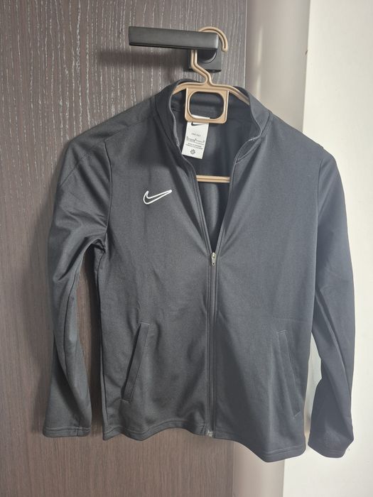 Чисто нов Nike-137/147