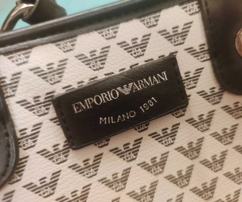 Geanta Emporio Armani Black&White