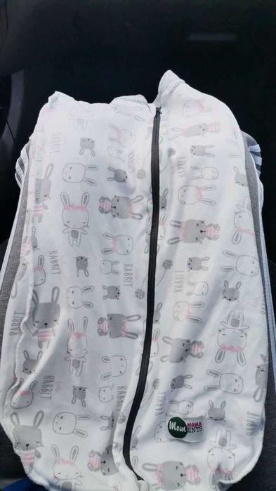 Продаю майки, боди, слюнявчики, соски
Продаю платюшки, кофточки дешево