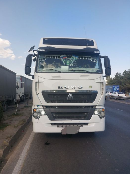 külotsiz etaklari ostidagi keksa ayollarning porno fotosuratlari