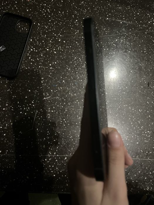 Iphone 14 в идеальном состаяние