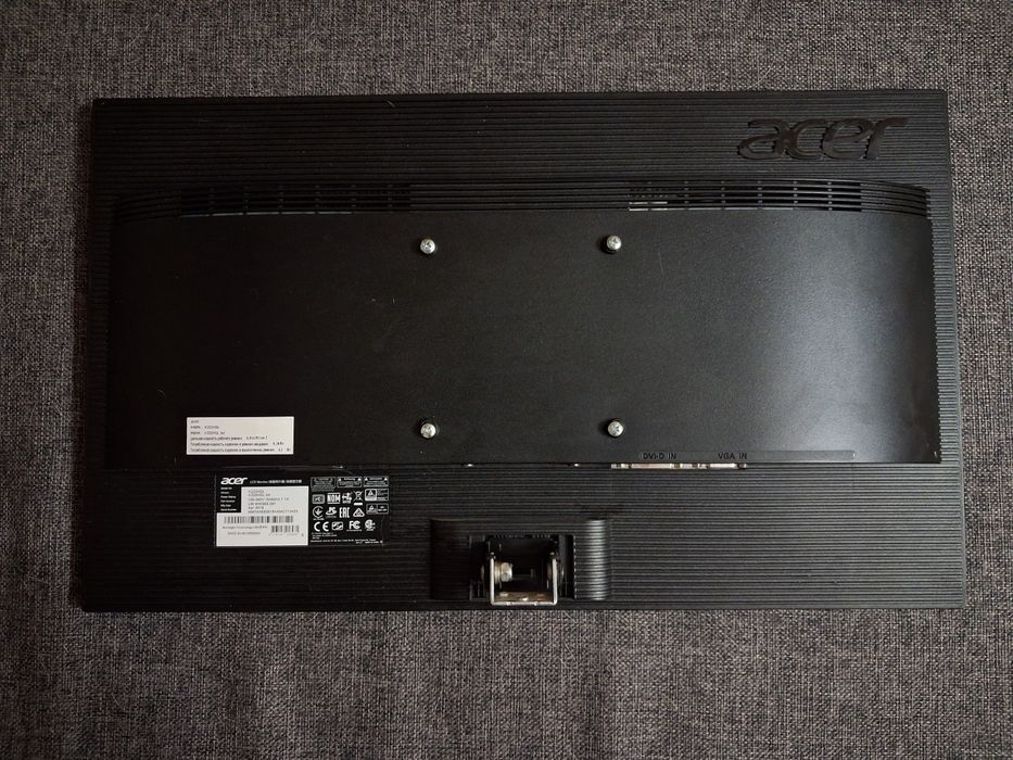 Монитор фирмы Acer 54 см  21"диагональ
