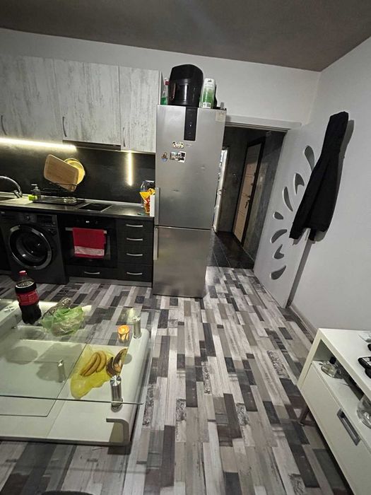 Дава се под наем Двустаен апартамент в Стамболийски - 50 кв.м за 91290 € - Снимка #1