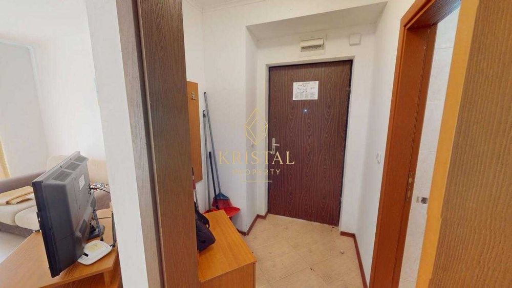Продава се Двустаен апартамент в с. Кошарица, Област Бургас - 66 кв.м за 1046 €/кв.м - Снимка #8