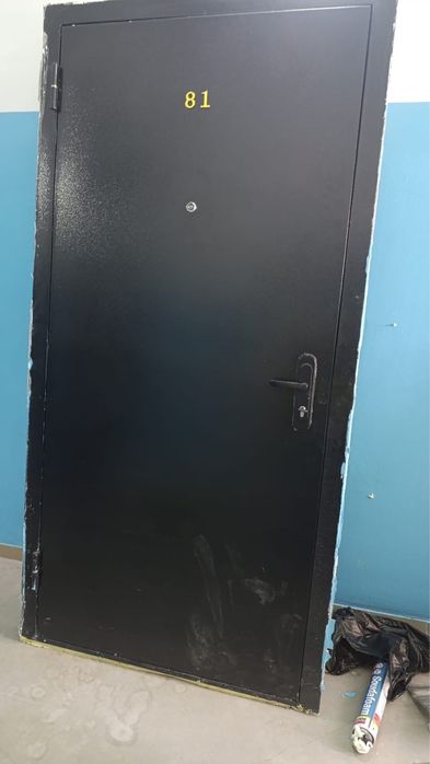 Продам Дверь самовывоз