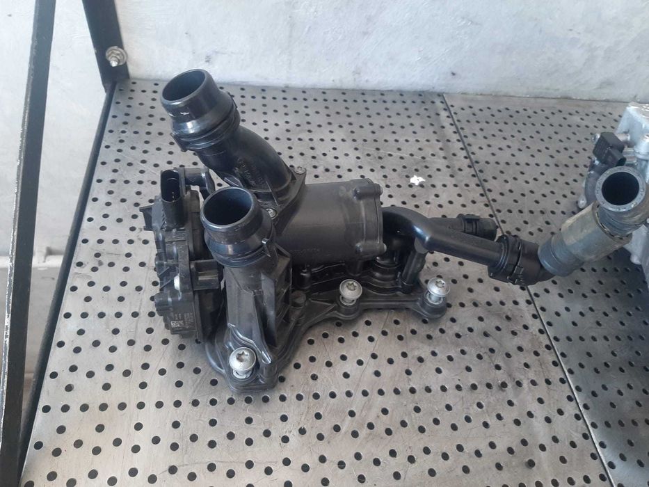 corp carcasa termostat 2.0 tdi dtp audi q5 sq5 fy 05l907593b