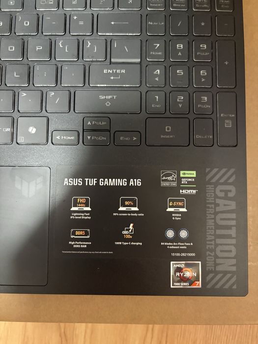 Vand laptop asus tuf A16 2025-2026 este nou