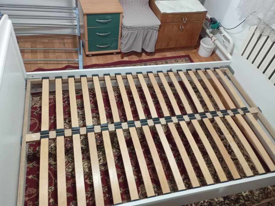 Продам кровать срочно