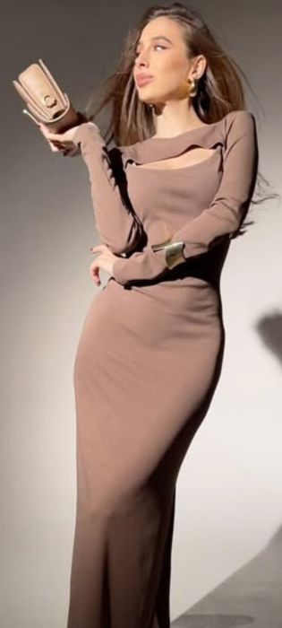 Продам Новые платья