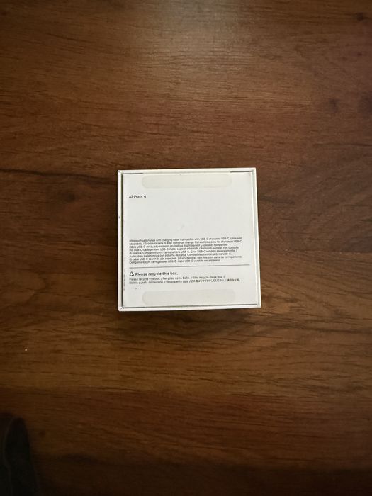 Apple AirPods 4 White