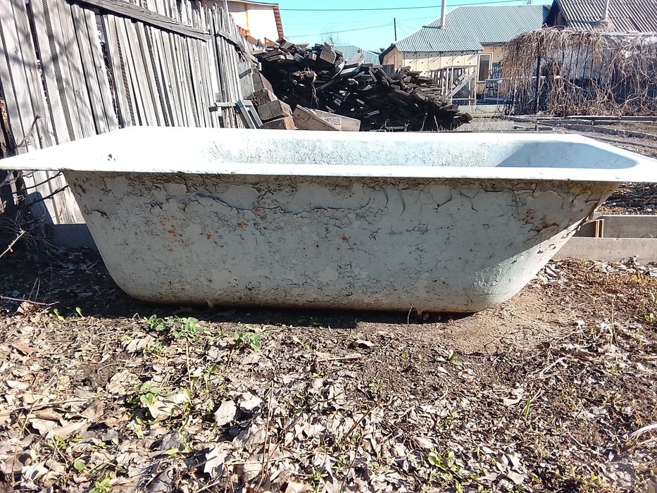 Вана б/у металлическая самовывоз