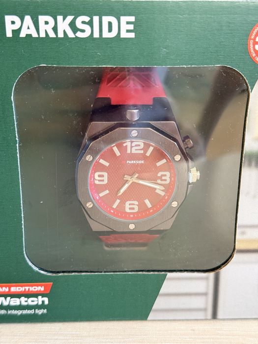 ЧИСТО НОВИ часовници Parkside