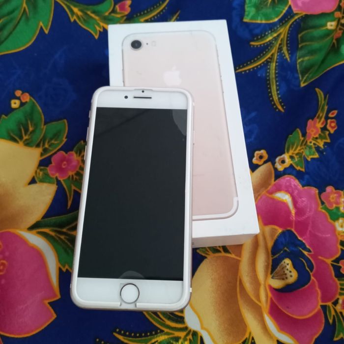 Айфон 7 .iPhone 7