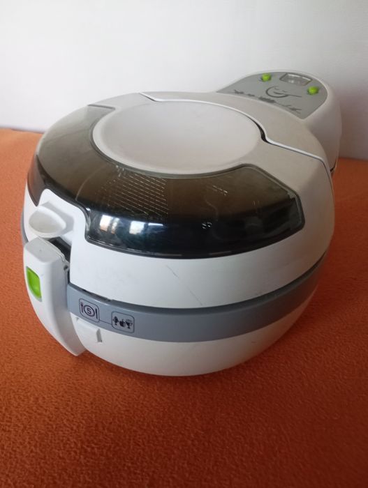 Tefal actyfry чисто нов