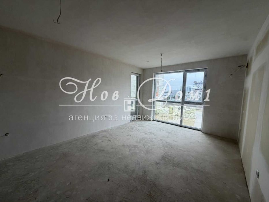 Продава се Тристаен апартамент в Варна, Кайсиева градина - 83 кв.м за 977 €/кв.м - Снимка #1