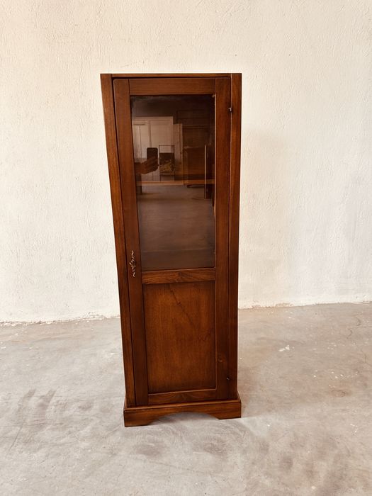 Италианска витрина със стъклени страни – 1985–1995 г.