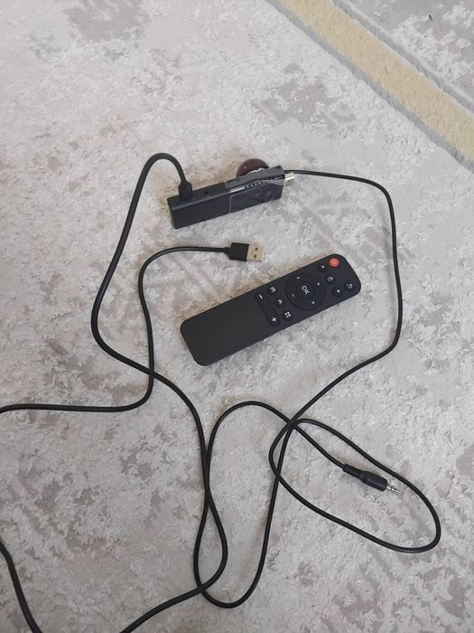Смарт тв, TV stick, приставка.