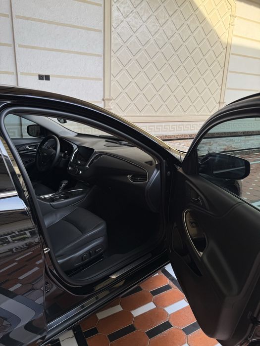 Chevrolet Malibu 2023 — 4