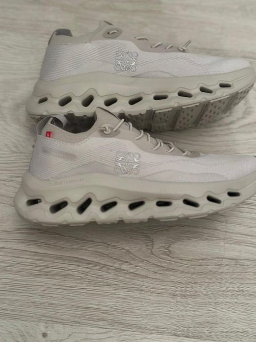 On running loewe кроссовки