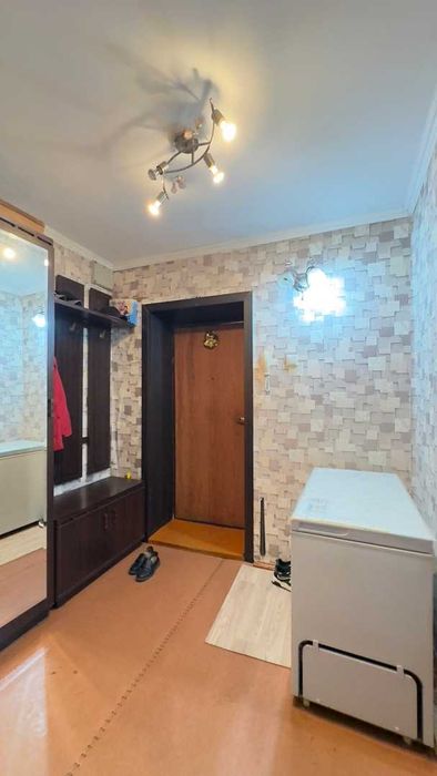 продам 2-х комнатную квартиру (2гор. больница)